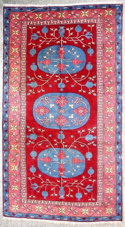 Romanian rug from Transylvania