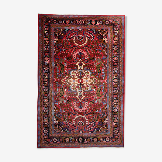 Handwoven Oriental Traditional Wool Rug